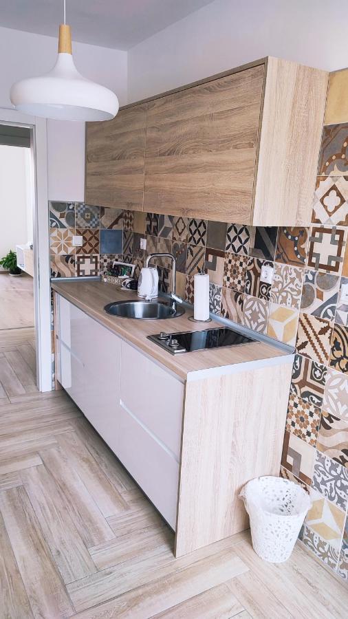 Apartman Lena Apartment Tuzla Luaran gambar