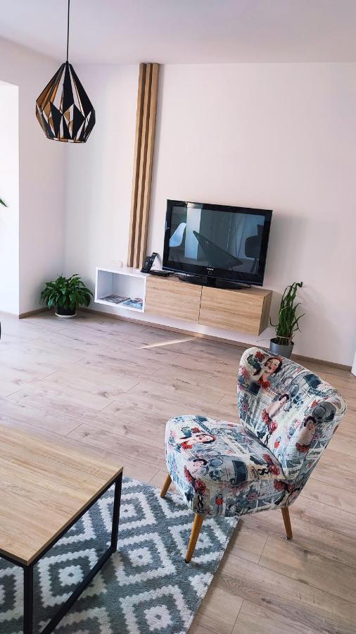 Apartman Lena Apartment Tuzla Luaran gambar