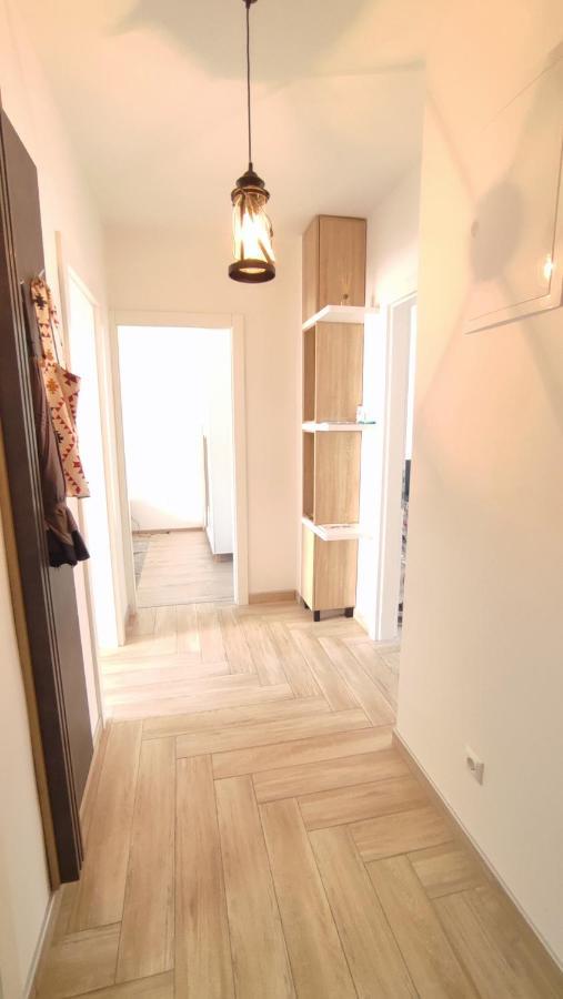 Apartman Lena Apartment Tuzla Luaran gambar