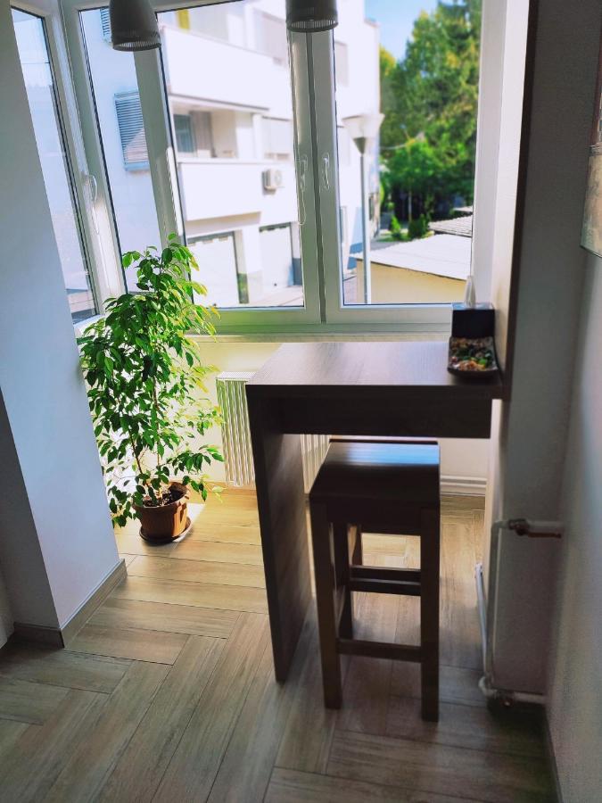 Apartman Lena Apartment Tuzla Luaran gambar
