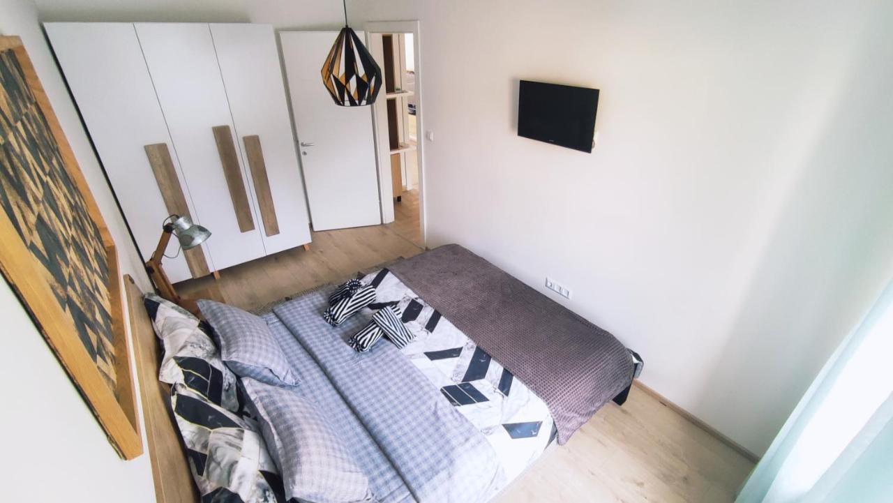 Apartman Lena Apartment Tuzla Luaran gambar